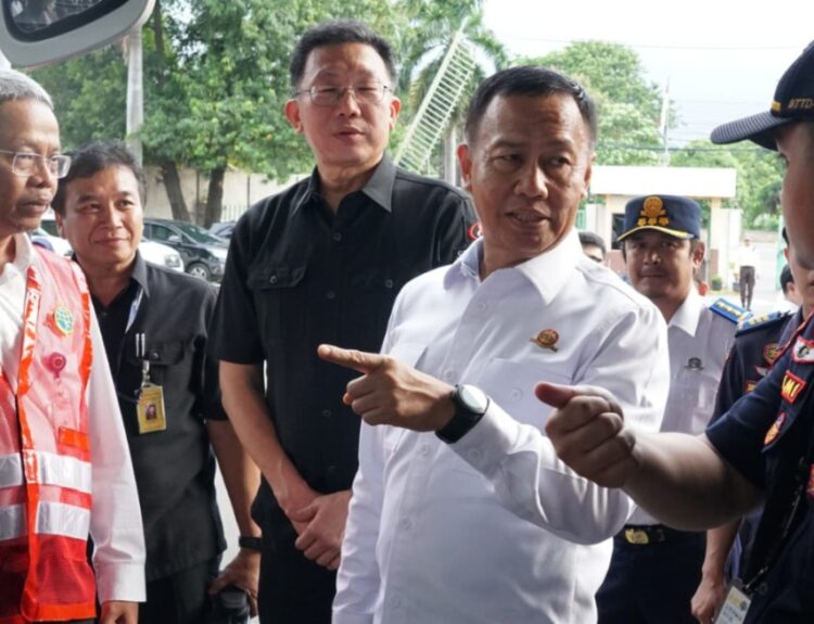 Kegiatan Kunjungan Kerja Dirjen Hubdat dalam rangka persiapan Angkutan Natal 2025 dan Tahun Baru 2026 di PO. Bus Sinar Jaya pada hari Senin, 10 November 2025 1