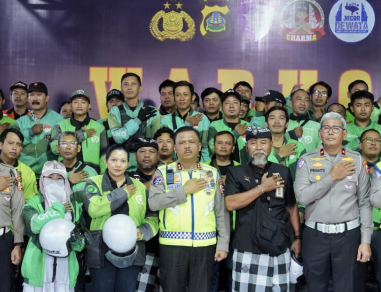 Kakorlantas Polri Ajak Ojol dan Pecalang Jadi Pelopor Keselamatan Lalu Lintas di Bali