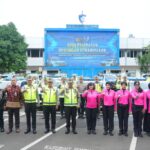 Korlantas distribusi bantuan ke Sumbar