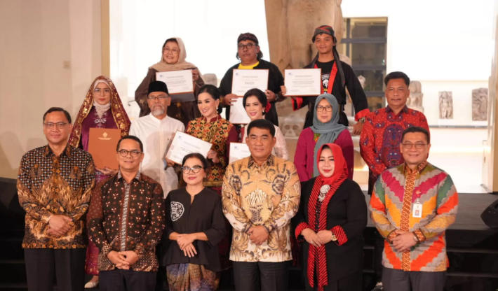 Reog, Kolintang, dan Kebaya Resmi Masuk Warisan Budaya UNESCO