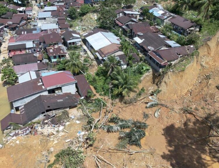 bantuan untuk bencana sumatera